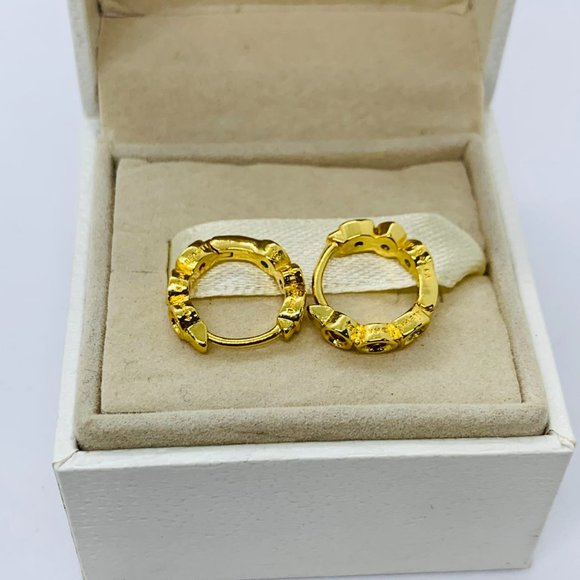 Pandora Marvel The Avengers Infinity Stones Hoop Earrings Gold - Picture 11 of 12